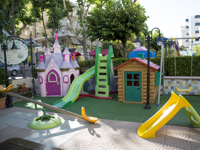 media.Gallery-Family-04-Hotel-Ancora-Rimini