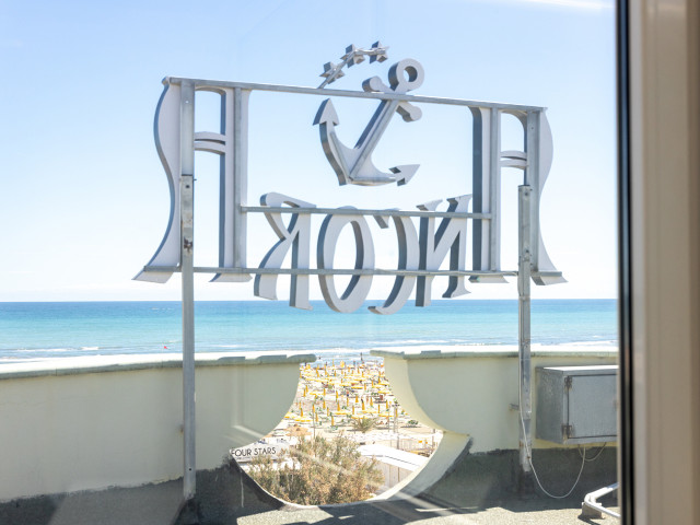 media.gallery Insegna