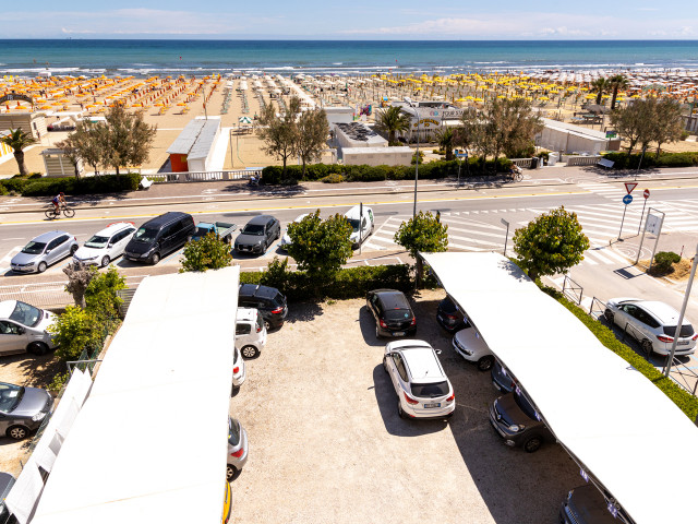 media.gallery PARCHEGGIO